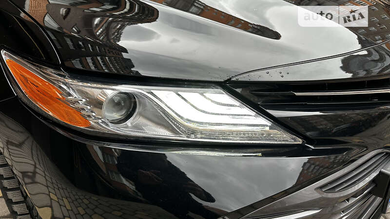 Седан Toyota Camry 2017 в Вінниці