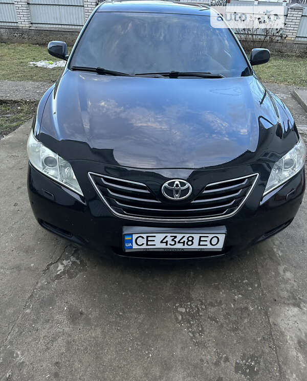 Седан Toyota Camry 2008 в Чернівцях