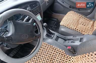 Седан Toyota Camry 1994 в Доманевке