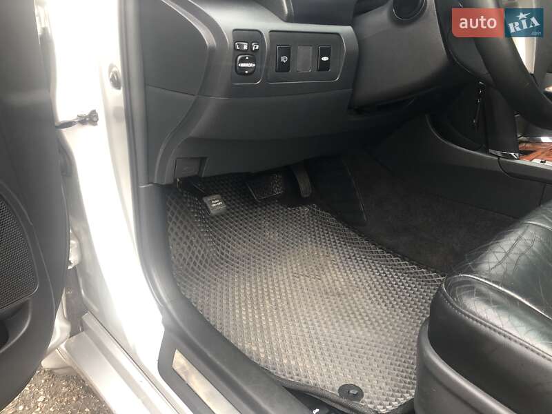 Седан Toyota Camry 2007 в Глобиному