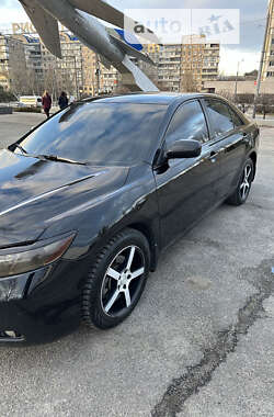 Седан Toyota Camry 2008 в Днепре