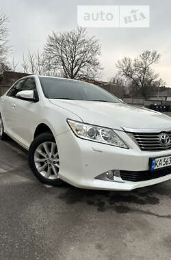 Toyota Camry 2013