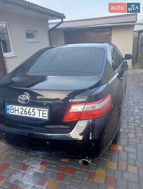 Седан Toyota Camry 2008 в Николаеве