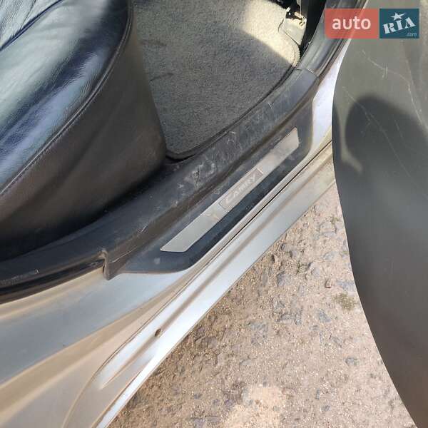 Седан Toyota Camry 2006 в Черноморске