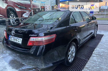 Седан Toyota Camry 2010 в Львові