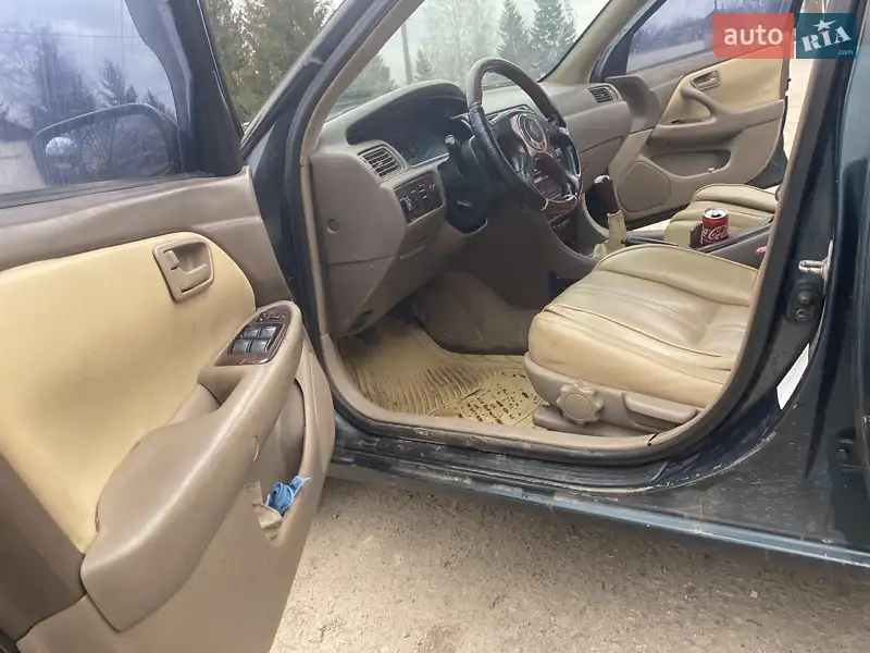 Toyota Camry 1998