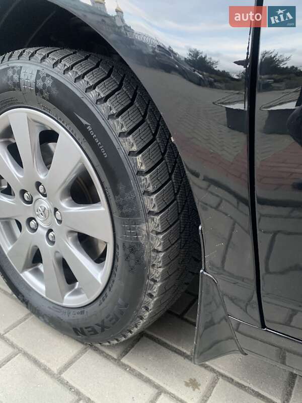 Седан Toyota Camry 2007 в Вараші