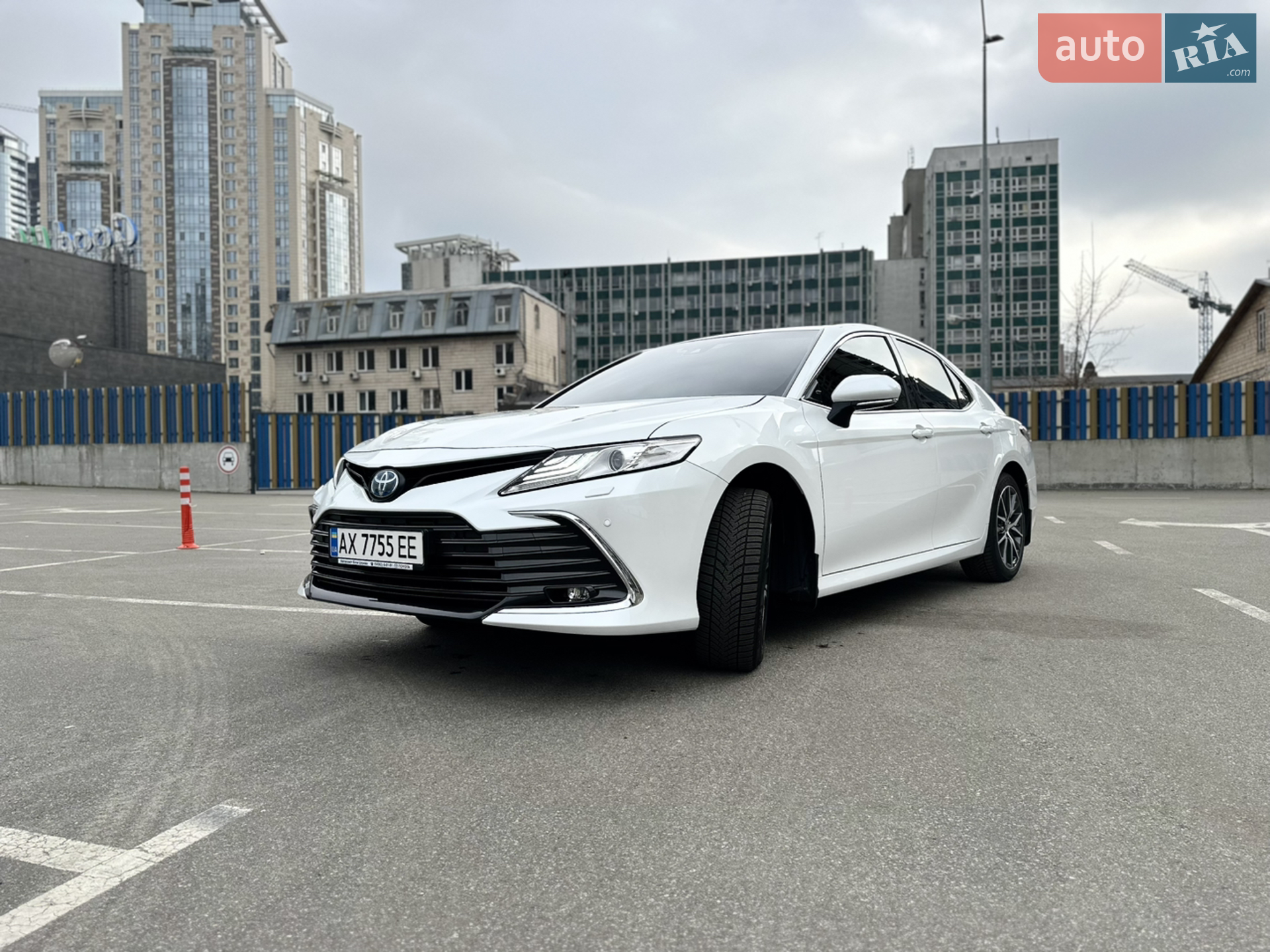 2022 Toyota Camry - мініатюра 12