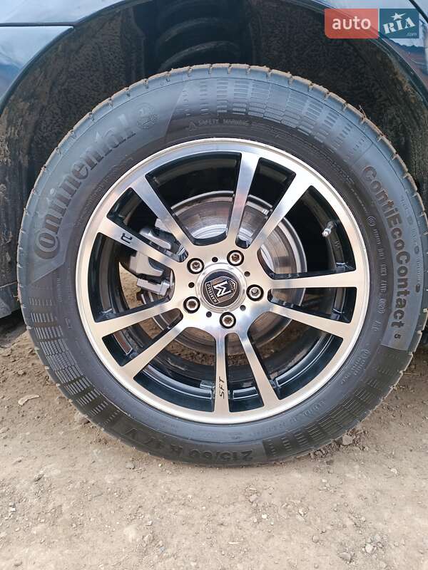 Седан Toyota Camry 2011 в Харкові