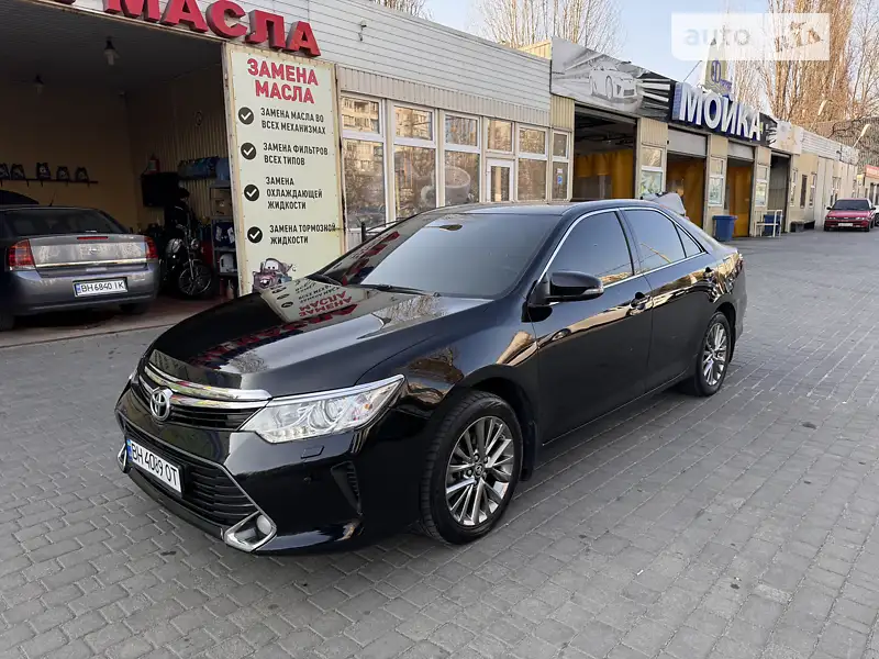 Toyota Camry 2017