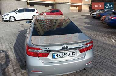 Седан Toyota Camry 2011 в 