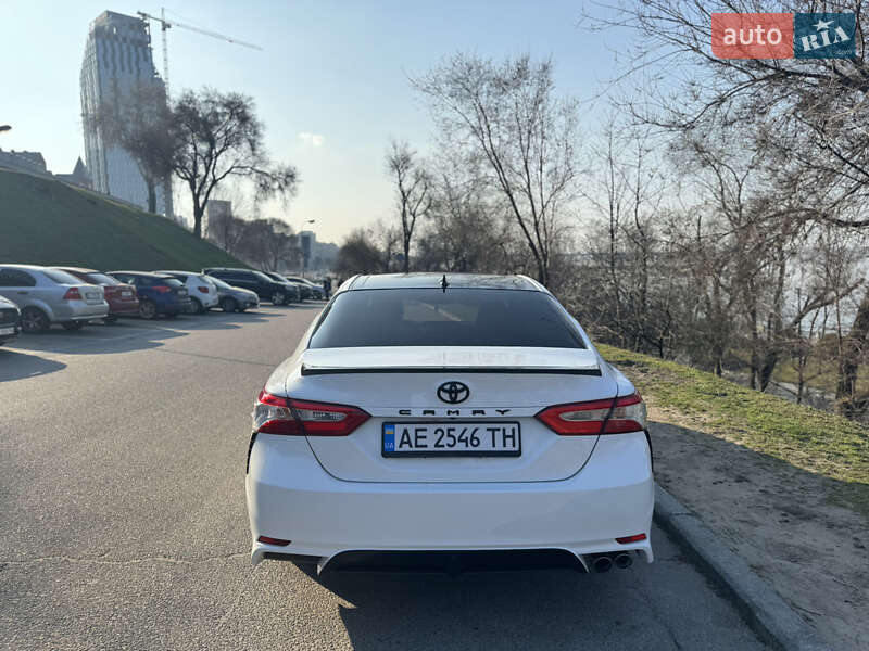 Седан Toyota Camry 2021 в Днепре фото 5 Седан Toyota Camry 2021 в Днепре