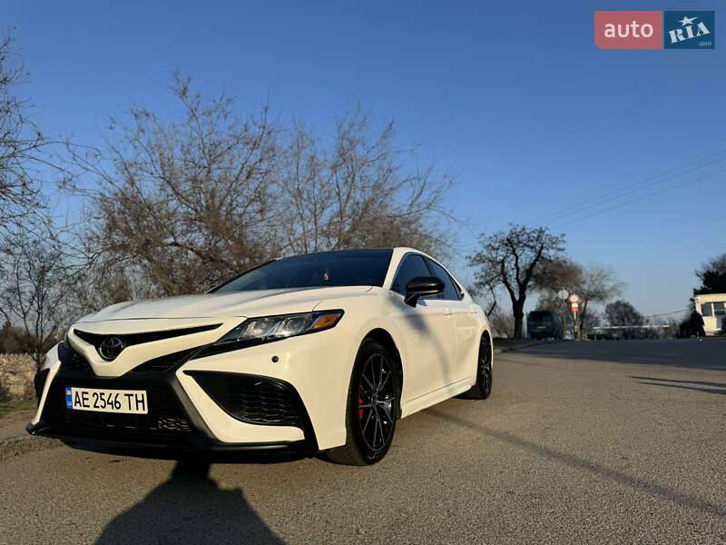 Седан Toyota Camry 2021 в Днепре фото 20 Седан Toyota Camry 2021 в Днепре