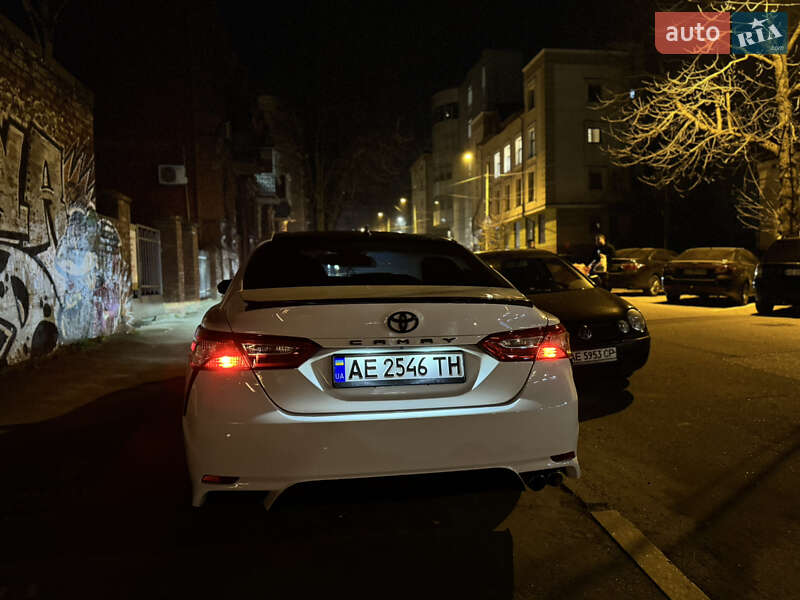 Седан Toyota Camry 2021 в Днепре фото 24 Седан Toyota Camry 2021 в Днепре