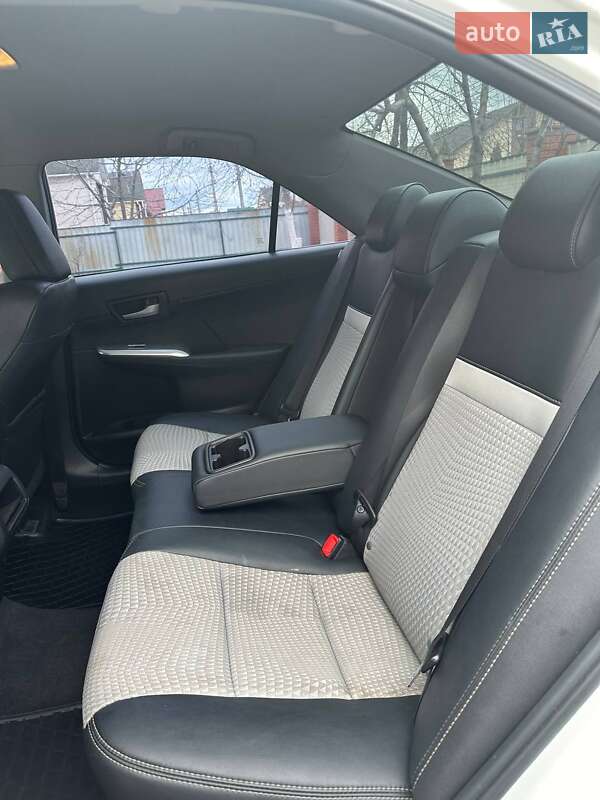 Седан Toyota Camry 2012 в Вінниці