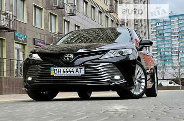 Toyota Camry 2017