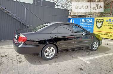 Седан Toyota Camry 2005 в Измаиле