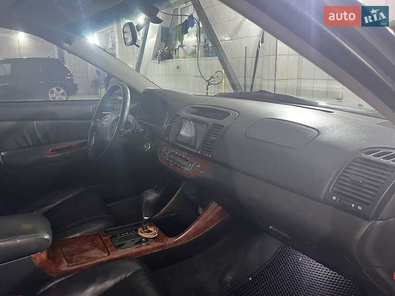 Седан Toyota Camry 2001 в Києві