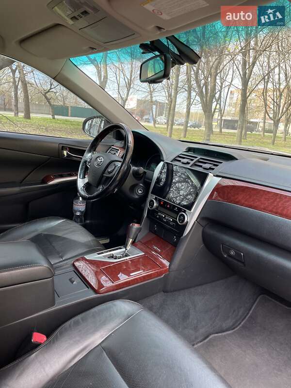 Седан Toyota Camry 2011 в Харкові