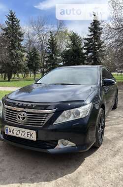 Седан Toyota Camry 2011 в Харкові