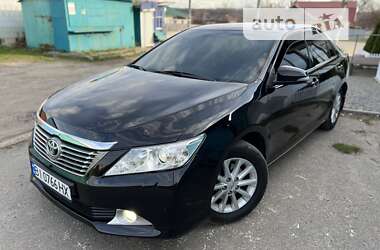 Седан Toyota Camry 2011 в Валках