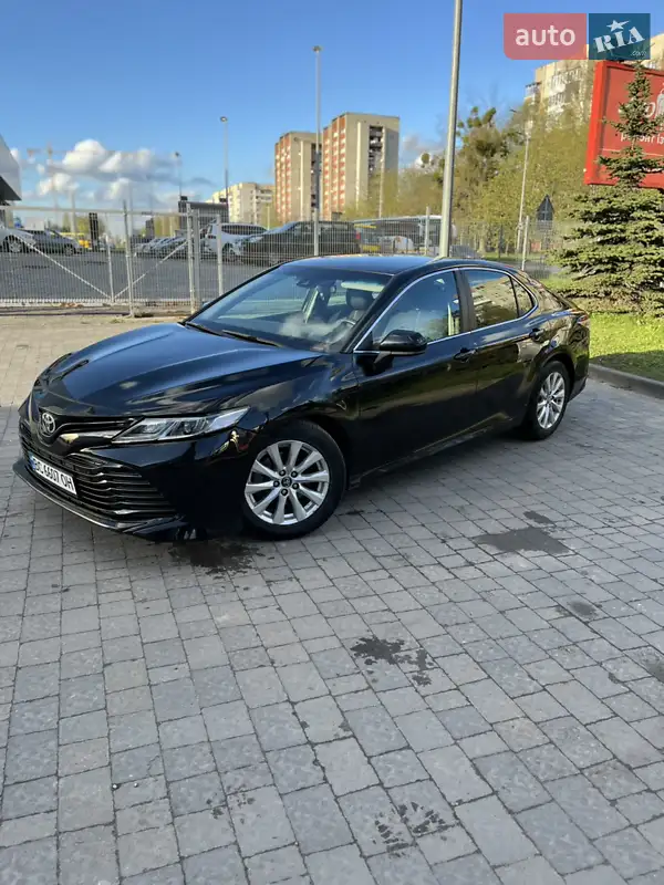 Toyota Camry 2018