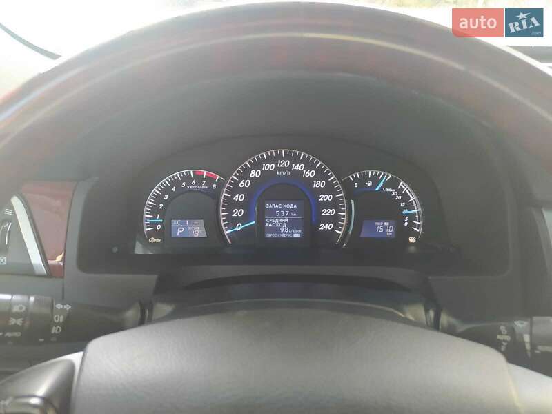 Седан Toyota Camry 2012 в Броварах