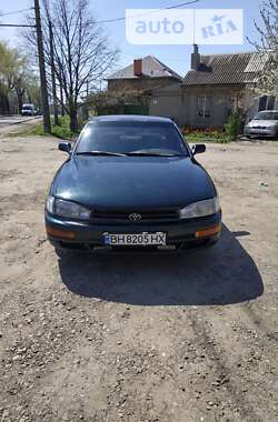 Седан Toyota Camry 1993 в Одессе
