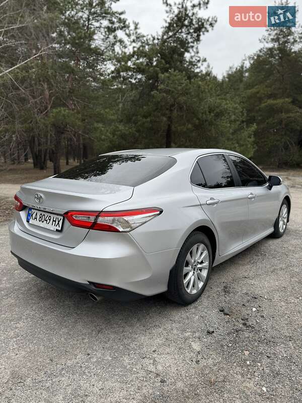 Седан Toyota Camry 2019 в Киеве фото 13 Седан Toyota Camry 2019 в Киеве