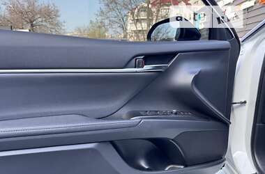 Седан Toyota Camry 2022 в Одесі