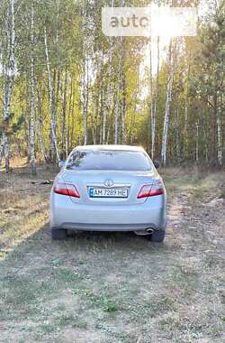 Седан Toyota Camry 2007 в Житомирі