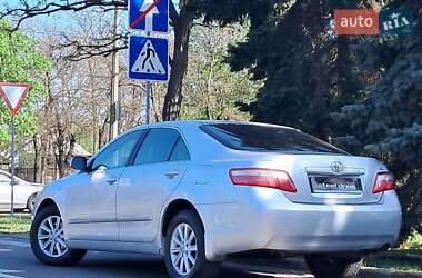 Седан Toyota Camry 2008 в Николаеве