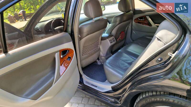 Седан Toyota Camry 2007 в Самборе