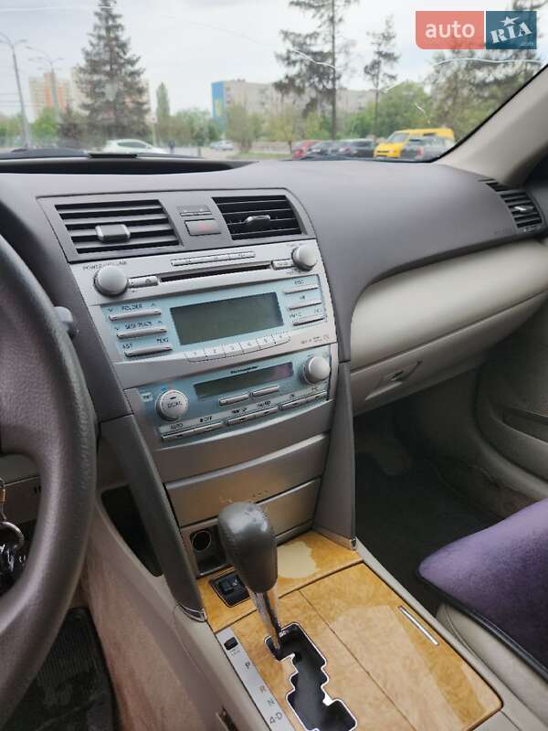 Седан Toyota Camry 2007 в Харкові