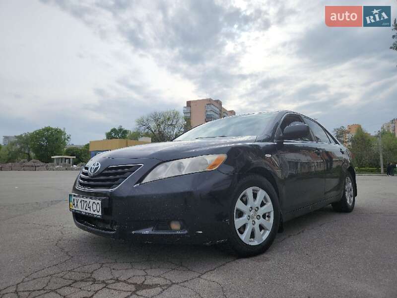 Седан Toyota Camry 2007 в Харкові
