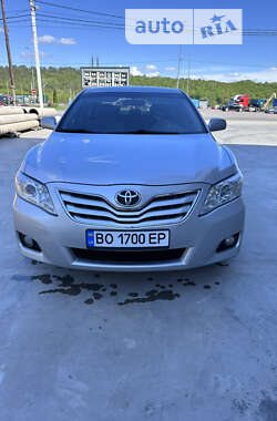 Седан Toyota Camry 2011 в Тернополе
