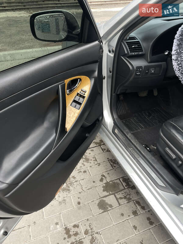 Седан Toyota Camry 2007 в Білій Церкві