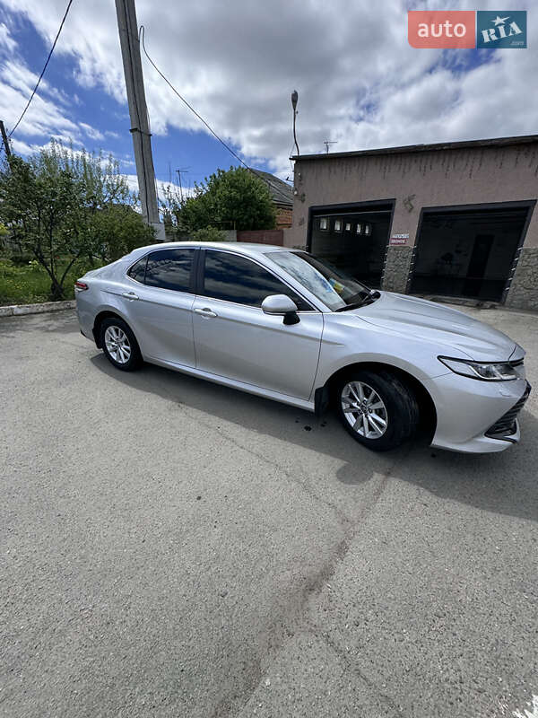 Седан Toyota Camry 2018 в Харкові фото 14 Седан Toyota Camry 2018 в Харкові