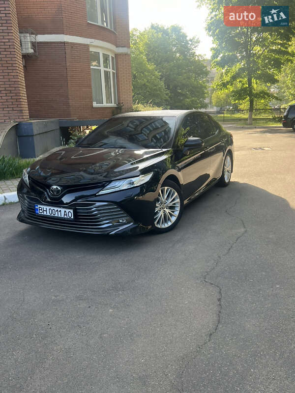 Седан Toyota Camry 2020 в Одесі