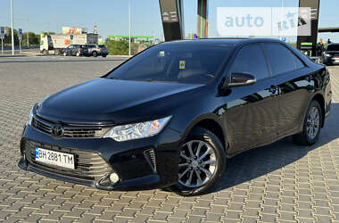 Toyota Camry 2015