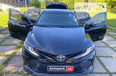 Седан Toyota Camry 2018 в Вінниці