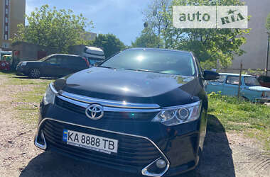 Седан Toyota Camry 2014 в Києві