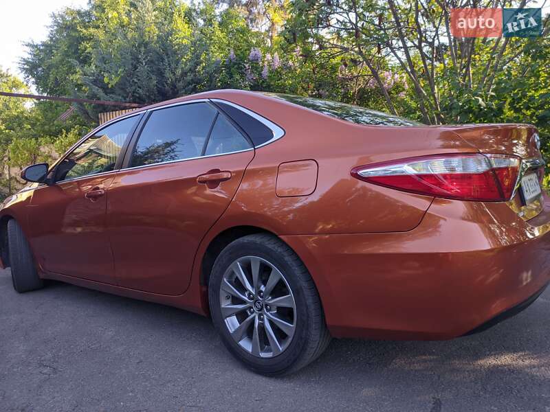 Седан Toyota Camry 2015 в Харкові