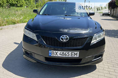 Седан Toyota Camry 2006 в Хмельницькому