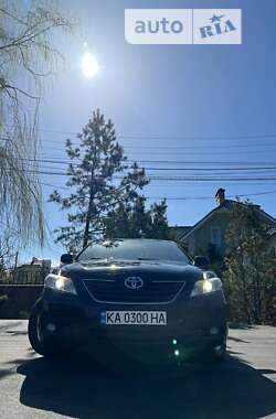 Седан Toyota Camry 2007 в Киеве