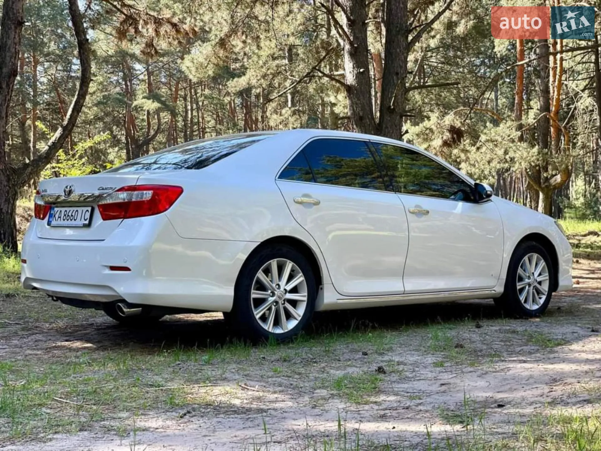 2013 Toyota Camry - мініатюра 8