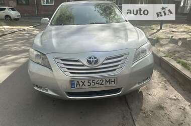 Седан Toyota Camry 2006 в Харкові