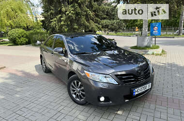 Седан Toyota Camry 2009 в Тернополе