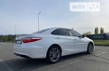 Седан Toyota Camry 2015 в Києві