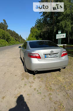 Седан Toyota Camry 2007 в Львові